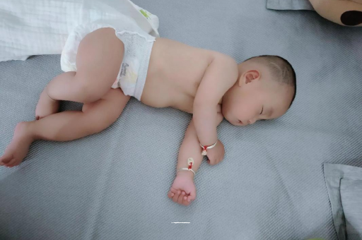东营宝宝呼吸道感染发烧